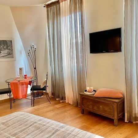 Signoria's Apartment